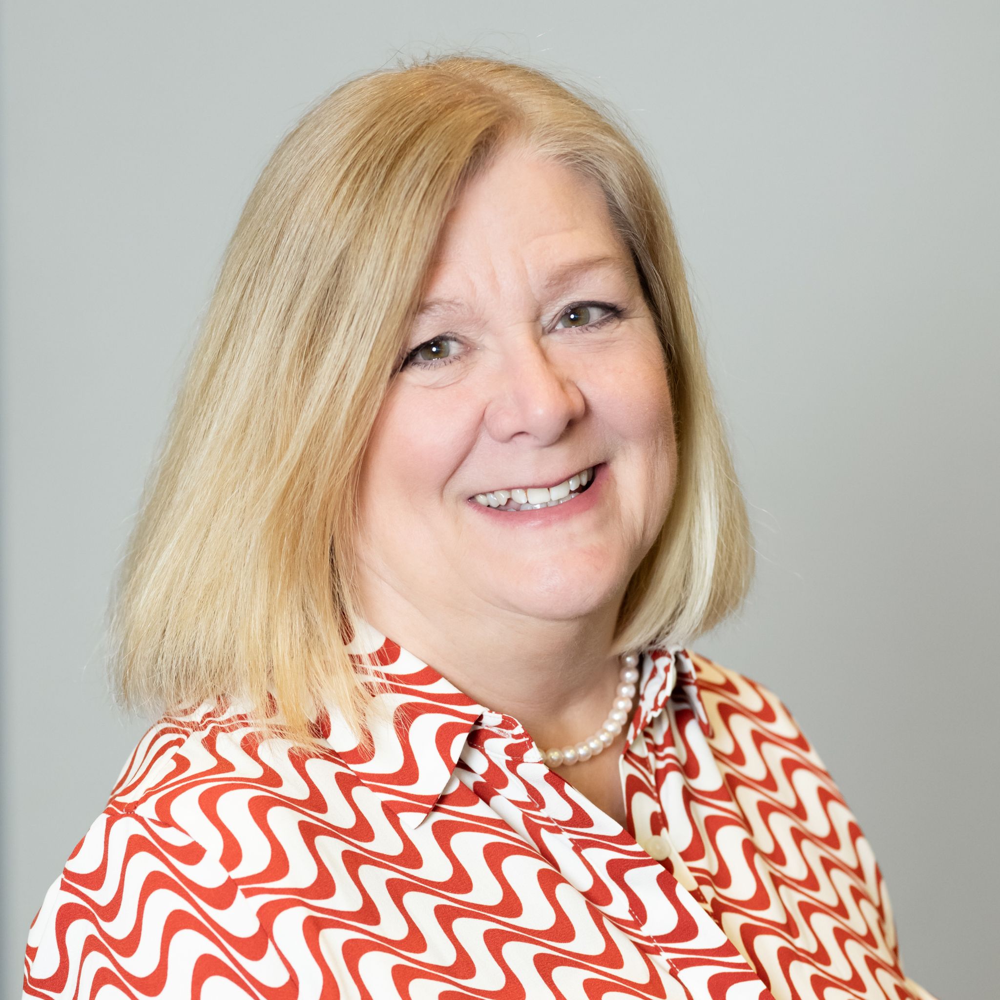 Deborah Robinson Bio Image